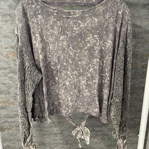 Gimmicks Grey long sleeve backless shirt size large